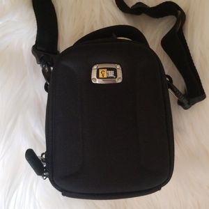 Case Logic Hard Case Camera Bag